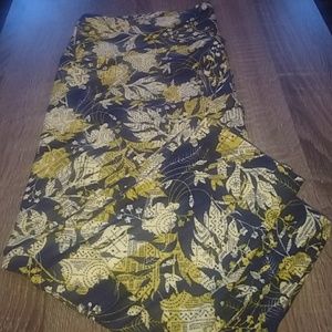 FINAL PRICE-NWOT TC Lularoe leggings navy